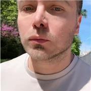 Profesor de francés apto para niveles básicos y  medios